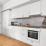Floor With Balcony - Super - 5 Pax Oslo