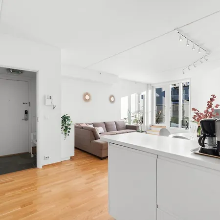 Floor With Balcony - Super - 5 Pax Apartment Oslo
