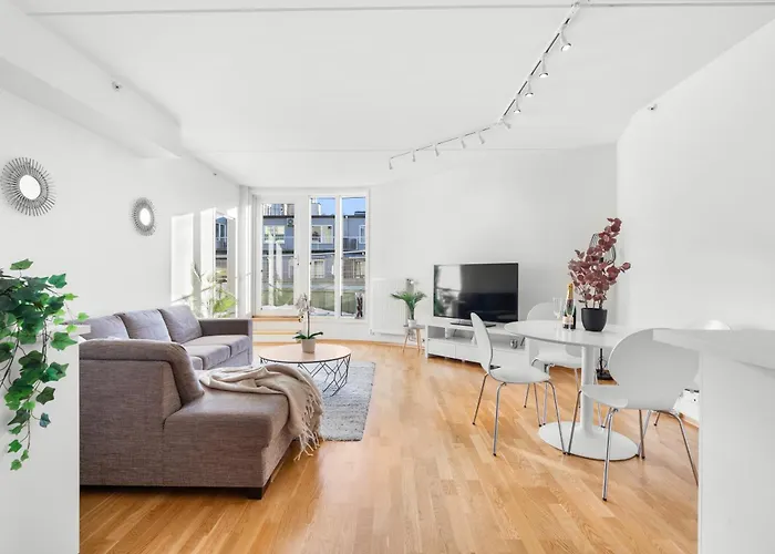 Floor With Balcony - Super - 5 Pax 아파트 *