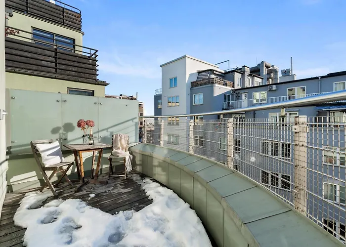 Floor With Balcony - Super - 5 Pax * 오슬로
