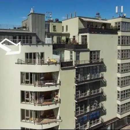Floor With Balcony - Super - 5 Pax Appartement *